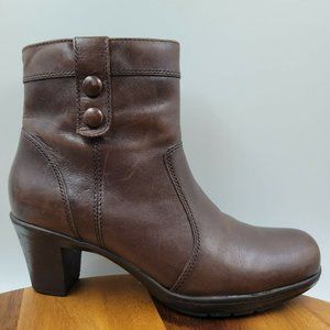 Clarks Bendables Brown Leather Fleece Lined Heel Ankle Boots Women's 7 M 83573